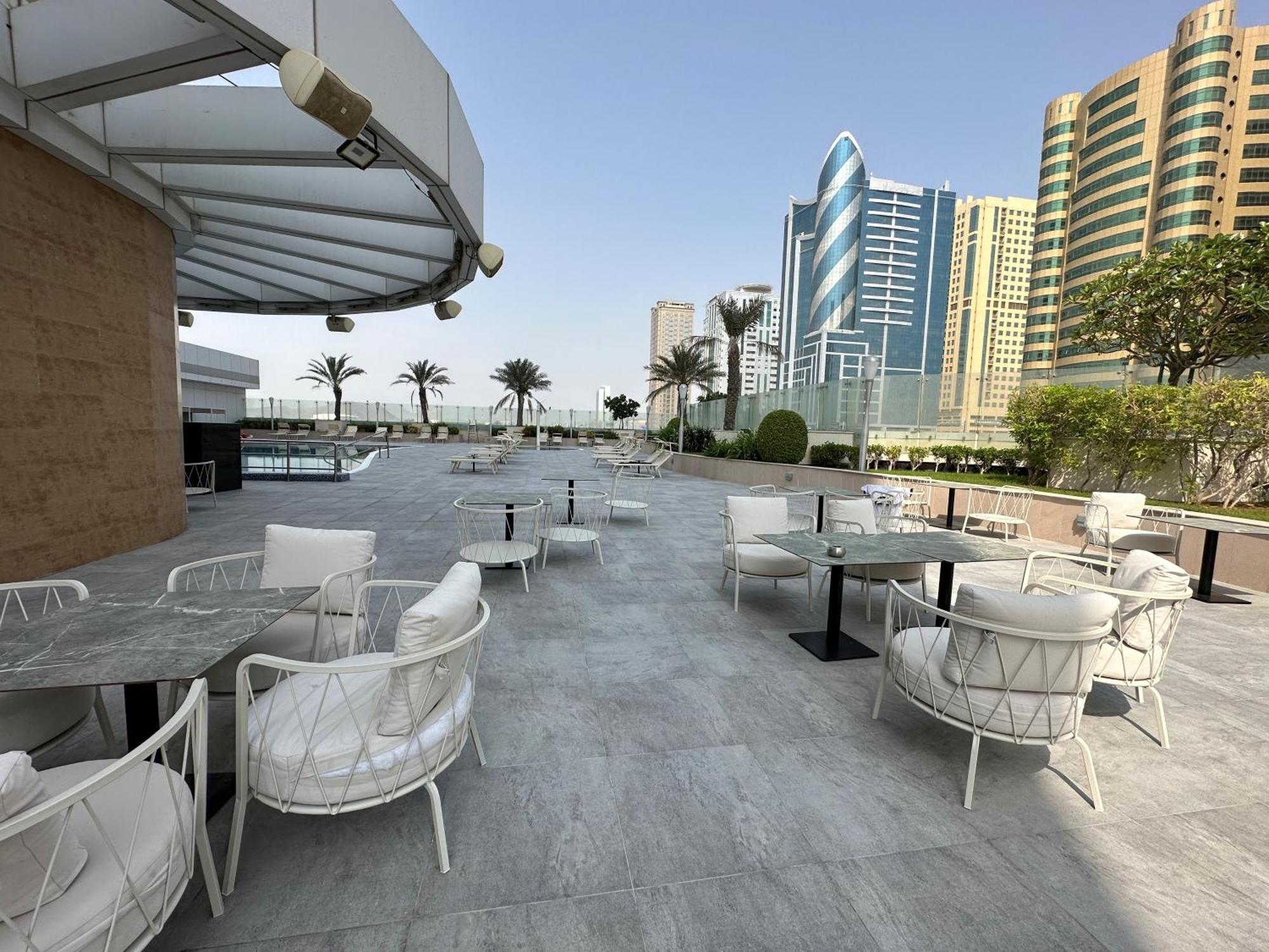 Aparthotel Adagio Fujairah Exteriör bild