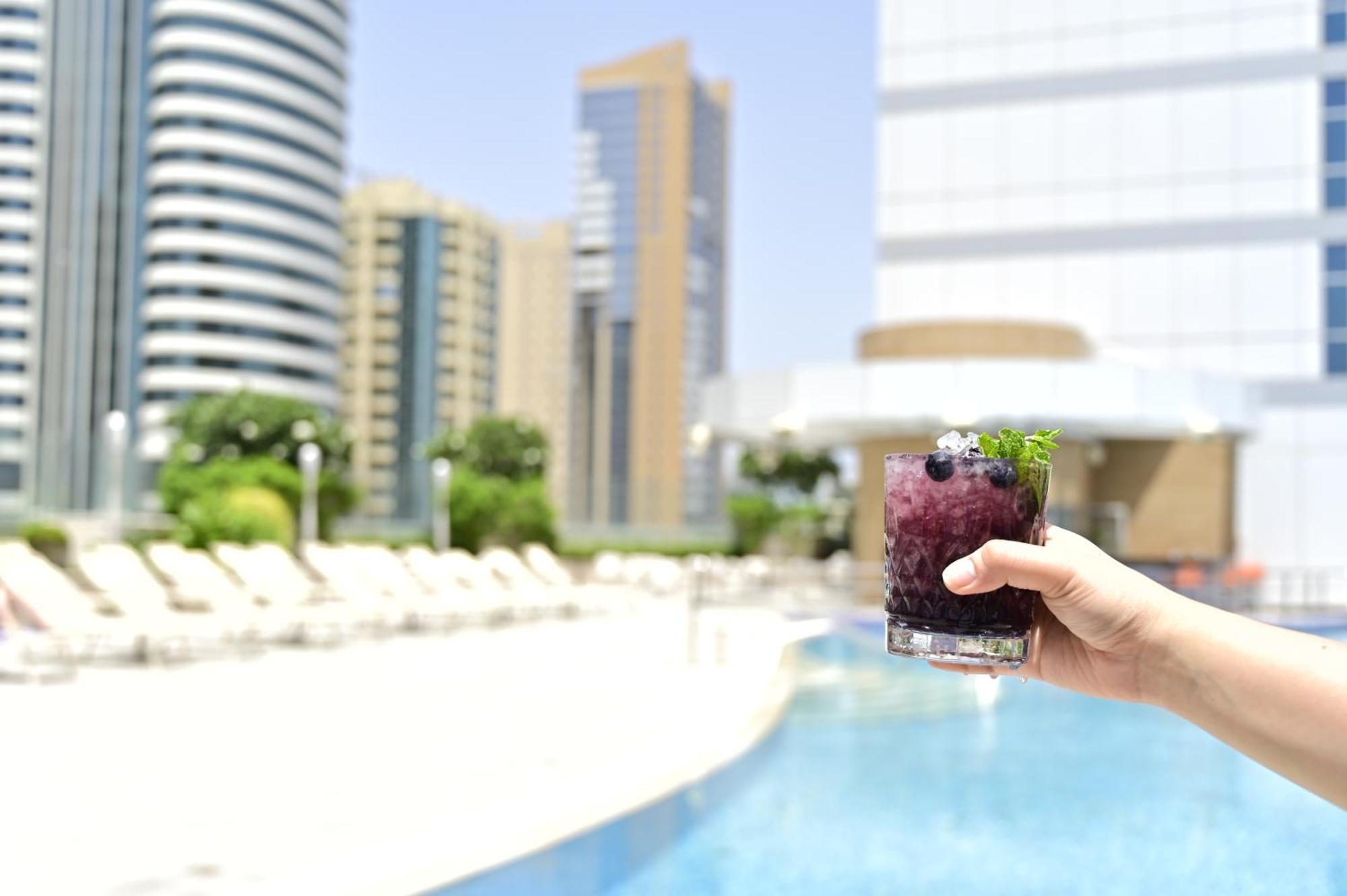 Aparthotel Adagio Fujairah Exteriör bild